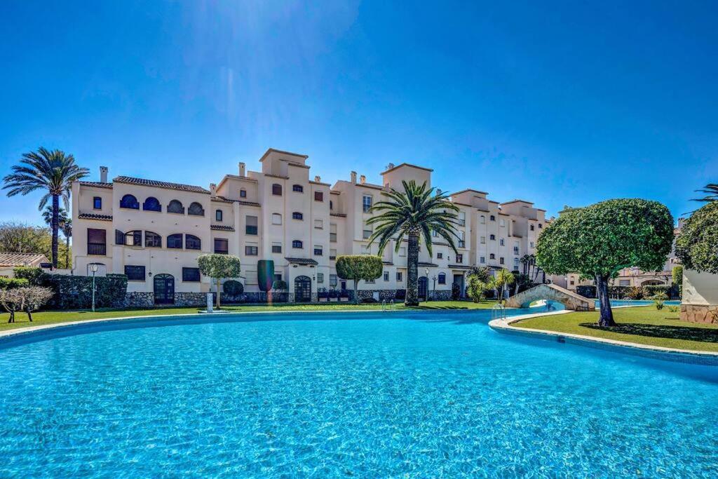 La Isla Casa Barnaby Platja de Larenal Exterior foto