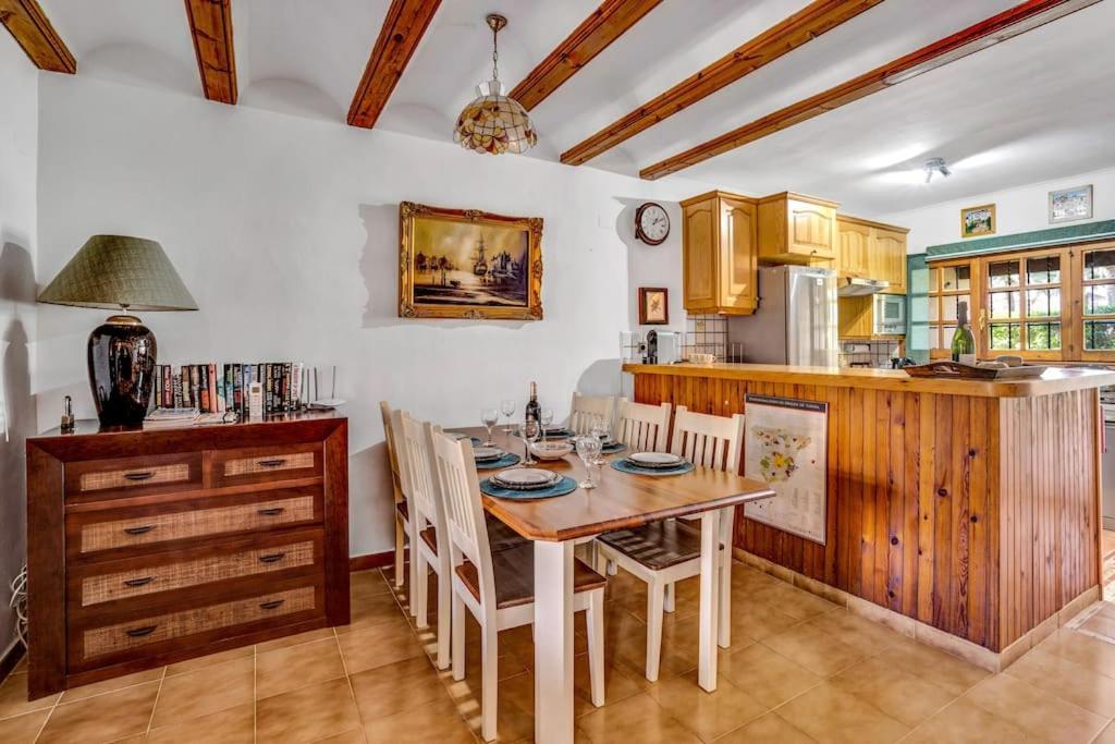 La Isla Casa Barnaby Platja de Larenal Exterior foto